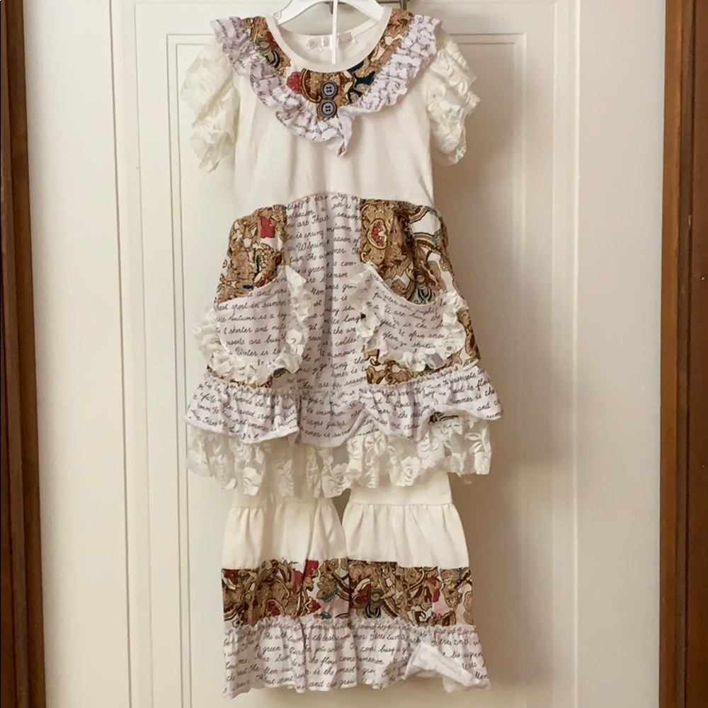 Tutu & Lulu 2 pc set tunic and pants